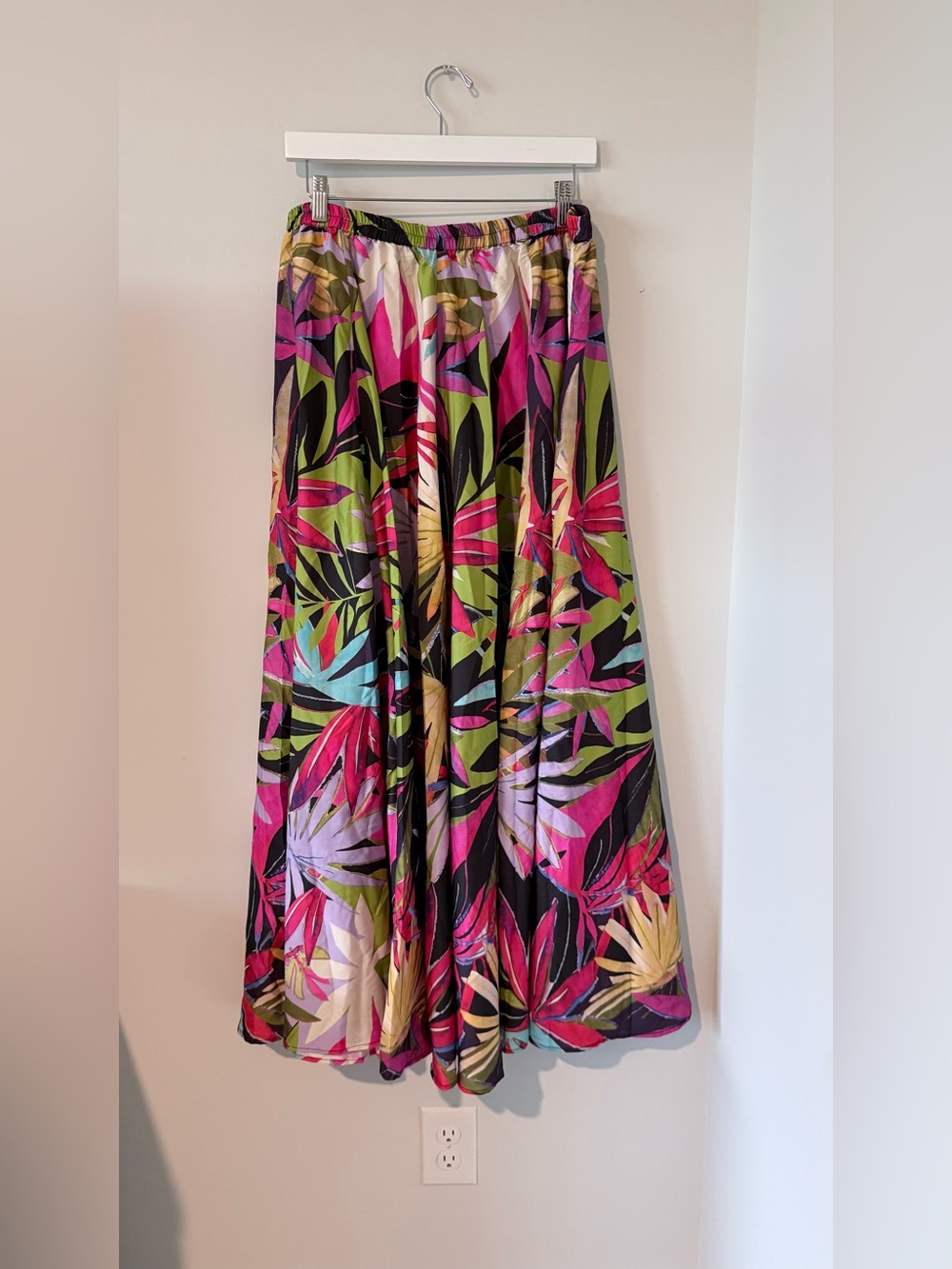 Rachel Tropical Two-Piece Skirt Set in Pink, Green & Black - Picture 6 of 13
